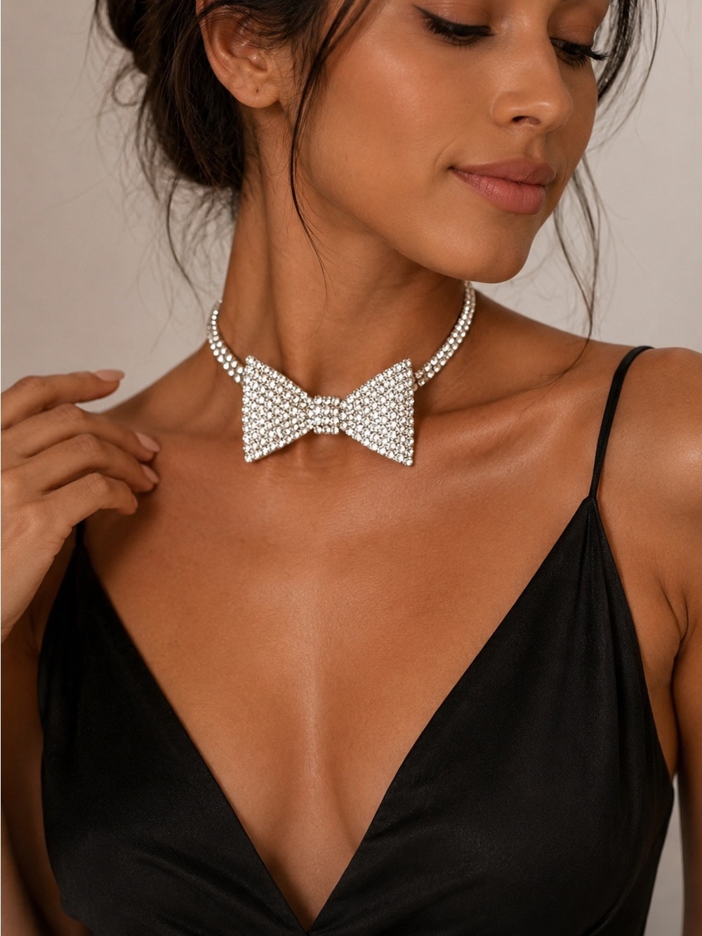 Rhinestone Bow Tie Choker Necklace - Silver Sparkle